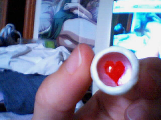 Créer des yeux ? - Page 2 Custom_eye_pink_heart